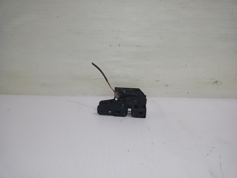 Recambio de cerradura capo para seat toledo (5p2) exclusive referencia OEM IAM 5P1823509  