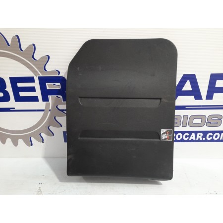 Recambio de moldura interior para opel combo d 1.3 16v cdti referencia OEM IAM 735482745  
