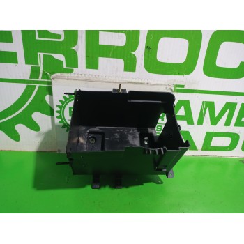 Recambio de soporte bateria para citroën xsara berlina 1.6 16v satisfaction referencia OEM IAM 9637058880  