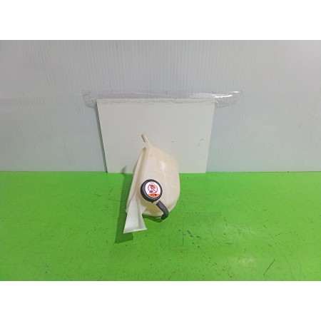 Recambio de deposito expansion para toyota auris touring sports (e18) hybrid feel! edition referencia OEM IAM 164800D030  