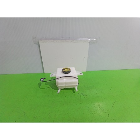 Recambio de deposito servo para toyota auris touring sports (e18) hybrid feel! edition referencia OEM IAM 0204789033  