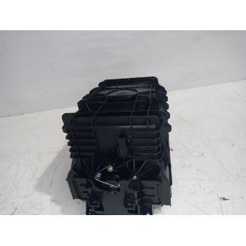 Recambio de apoyabrazos central para lexus rx 300(mcu35) luxury referencia OEM IAM 5881348020  