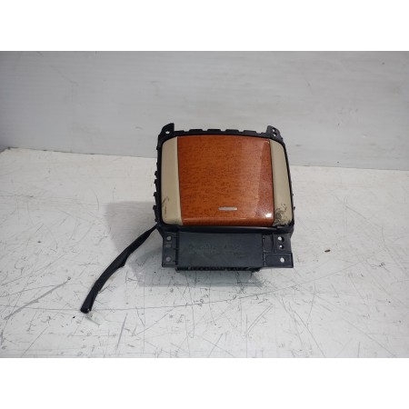 Recambio de portavasos para lexus rx 300(mcu35) luxury referencia OEM IAM 5562548040  