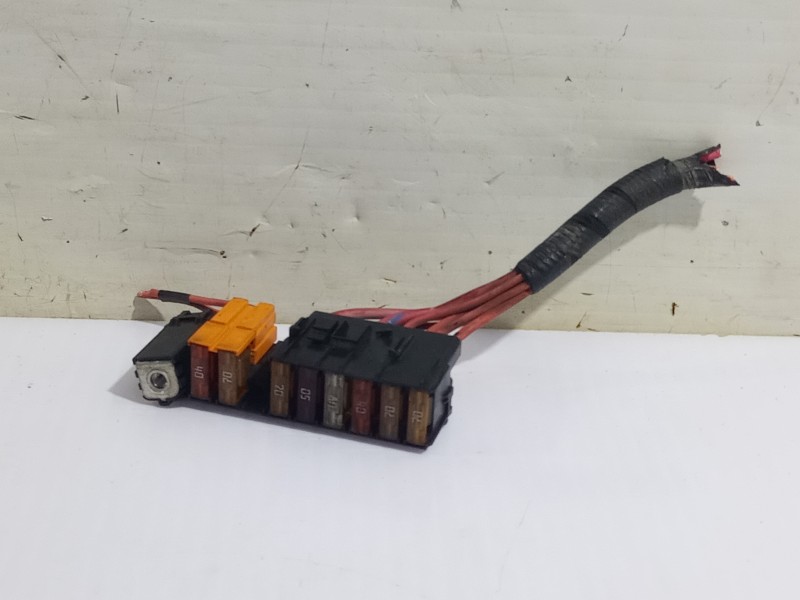 Recambio de caja reles / fusibles para renault scenic ii grand confort dynamique referencia OEM IAM 17187001  