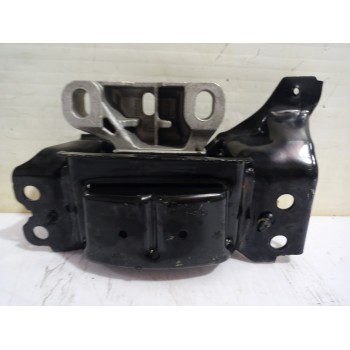 SOPORTE MOTOR IZQUIERDO 2Q019955AF 