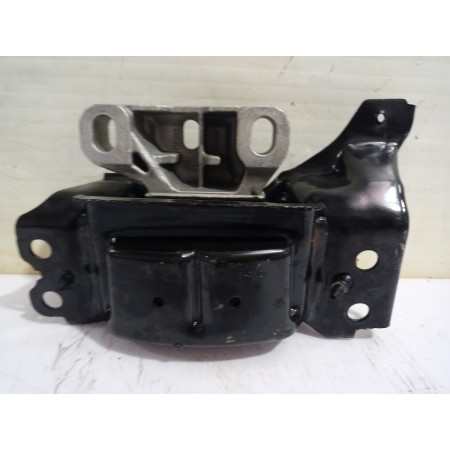 Recambio de soporte motor izquierdo para seat ibiza (kj1) reference referencia OEM IAM 2Q019955AF  