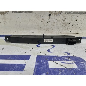 Recambio de warning para land rover range rover sport 3.6 td v8 referencia OEM IAM YUL500570WUX  