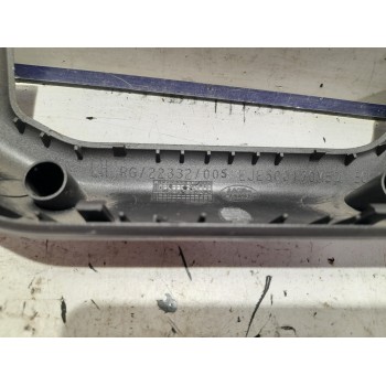 Recambio de moldura lateral para land rover discovery 2.7 td v6 cat referencia OEM IAM EJE500170  
