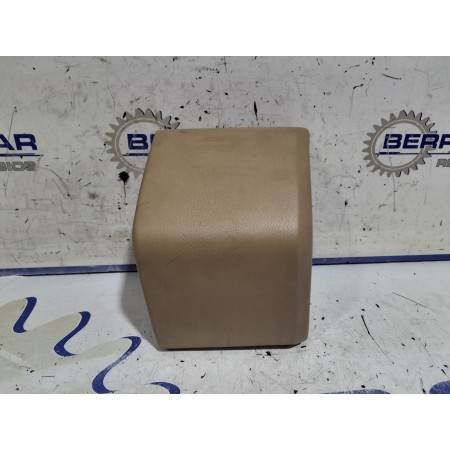 Recambio de moldura para land rover range rover sport 3.6 td v8 referencia OEM IAM FAE500082XXX  