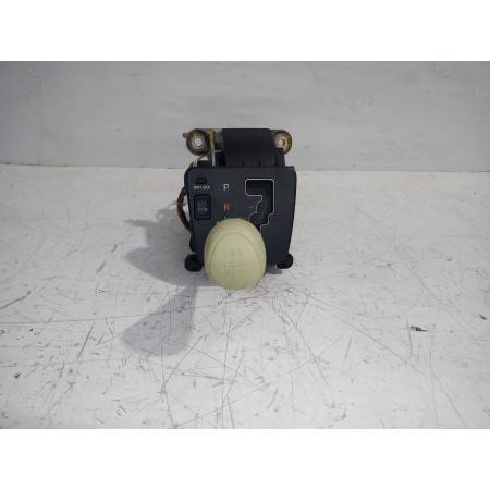 Recambio de palanca cambio para lexus rx 300(mcu35) luxury referencia OEM IAM 3356048120  