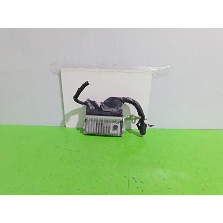 Recambio de centralita motor uce para toyota auris touring sports (e18) hybrid feel! edition referencia OEM IAM 896610ZU60  