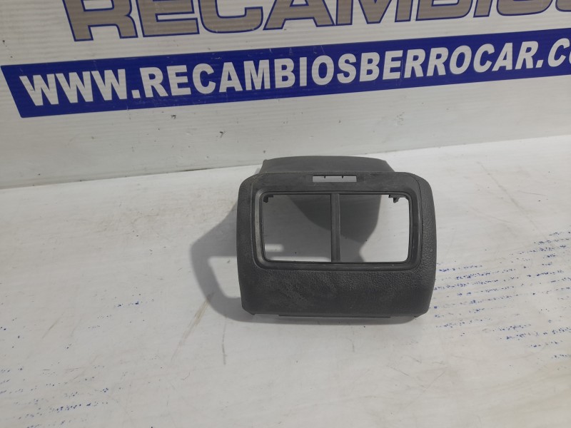 Recambio de molduras traseras para volkswagen golf vii lim. (bq1) 1.6 tdi referencia OEM IAM 5G0863289C  