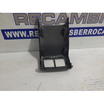 Recambio de molduras traseras para volkswagen golf vii lim. (bq1) 1.6 tdi referencia OEM IAM 5G0863289C  