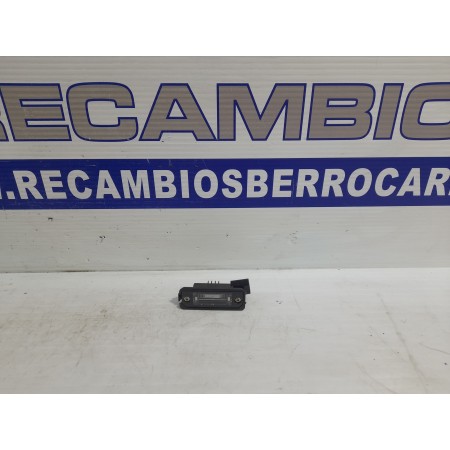 Recambio de piloto matricula para volkswagen golf v variant (1k5) 1.4 16v tsi referencia OEM IAM 3D0943021A  