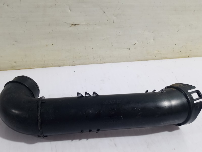 Recambio de tubo para renault scenic ii grand confort dynamique referencia OEM IAM 8200231516A  