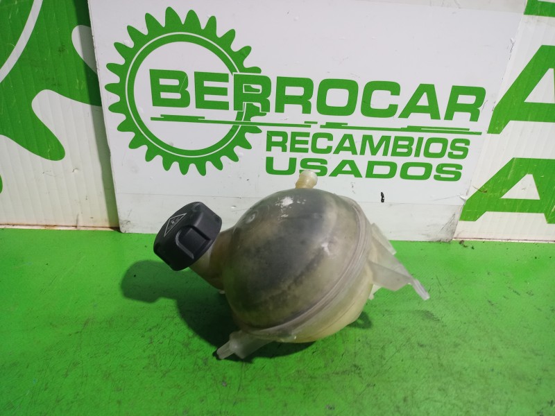 Recambio de deposito expansion para citroën c4 berlina collection referencia OEM IAM 1306  