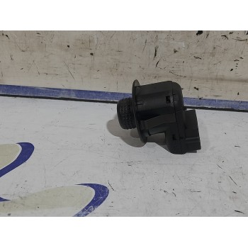 Recambio de mando retrovisor para land rover range rover sport 3.6 td v8 referencia OEM IAM YUF500030  