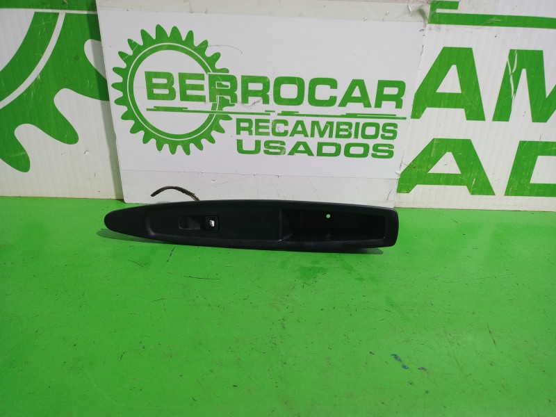 Recambio de mando elevalunas delantero derecho para citroën c4 berlina collection referencia OEM IAM 6554HF  