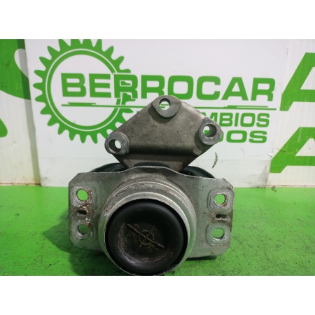 Recambio de soporte motor derecho para citroën c4 berlina collection referencia OEM IAM 1807 EV  