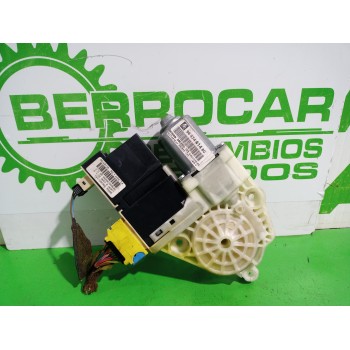 Recambio de motor elevalunas delantero izquierdo para citroën c4 berlina collection referencia OEM IAM 9647441480  