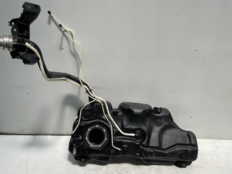 Recambio de deposito combustible para seat ibiza (kj1) reference referencia OEM IAM 2Q020101  