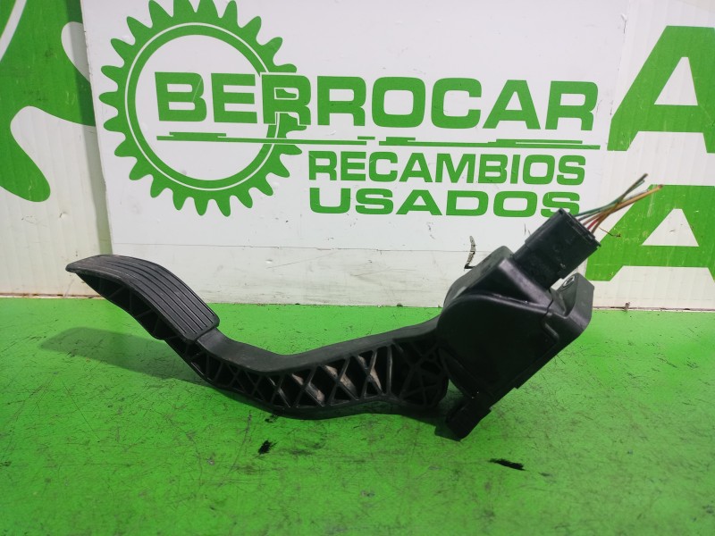 Recambio de pedal acelerador para citroën c4 berlina collection referencia OEM IAM 9680565880  