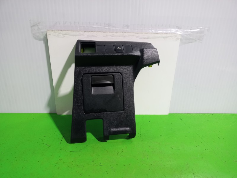 Recambio de moldura para toyota auris touring sports (e18) hybrid feel! edition referencia OEM IAM 5542202270  