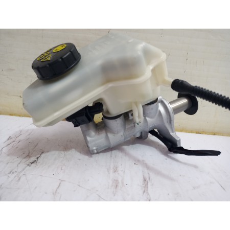 Recambio de bomba freno para seat ibiza (kj1) reference referencia OEM IAM 2Q1611301  