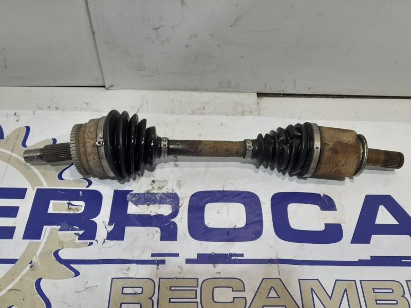 Recambio de transmision delantera izquierda para land rover range rover sport 3.6 td v8 referencia OEM IAM TDB500090  