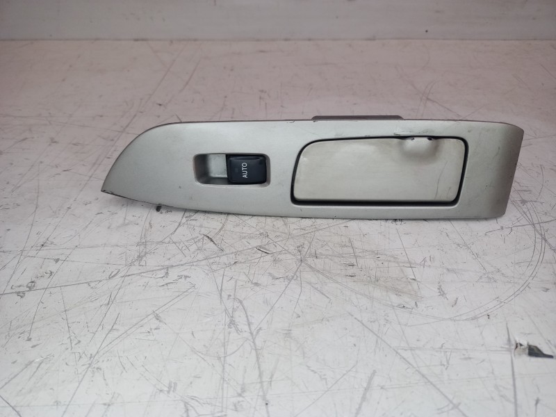 Recambio de mando elevalunas trasero izquierdo para lexus rx 300(mcu35) luxury referencia OEM IAM 7428048120  