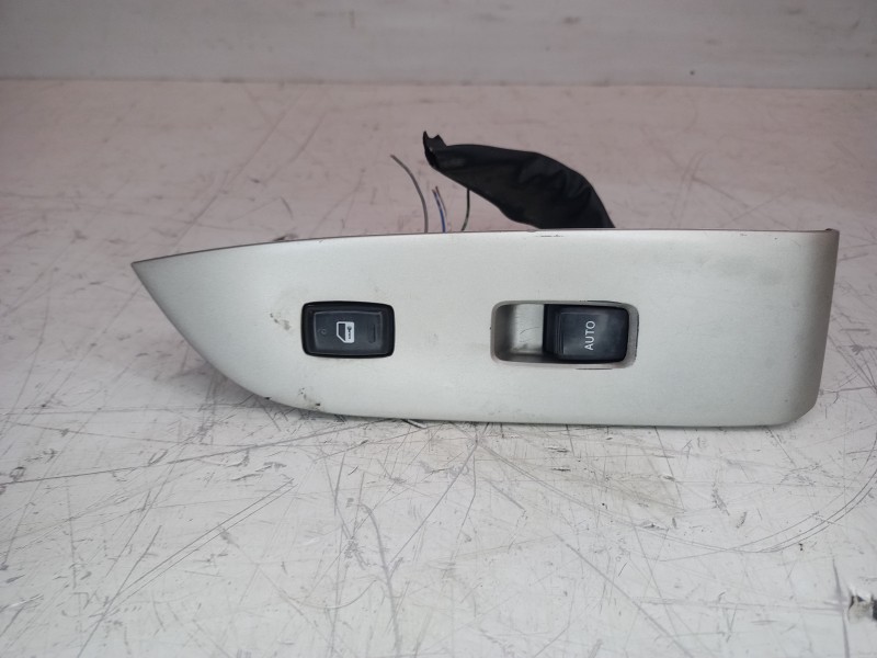 Recambio de mando elevalunas delantero derecho para lexus rx 300(mcu35) luxury referencia OEM IAM 7423048140  