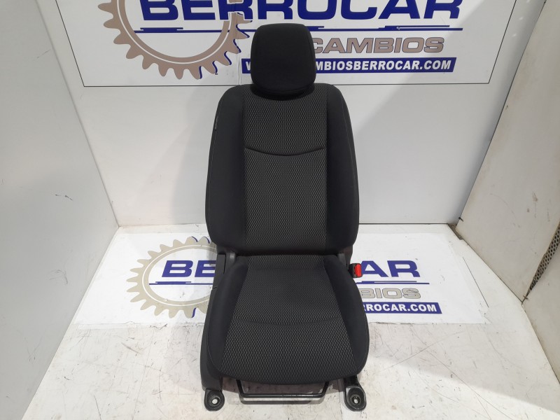 Recambio de asiento delantero derecho para nissan leaf referencia OEM IAM 871054NP1E  