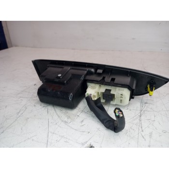 Recambio de mando elevalunas trasero derecho para lexus rx 300(mcu35) luxury referencia OEM IAM 7427048120  