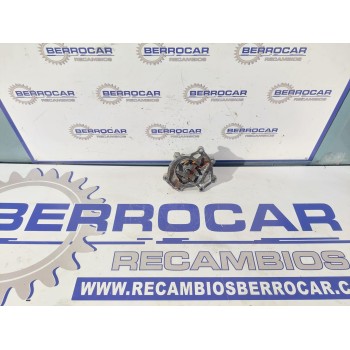 Recambio de bomba agua para kia sorento 2.5 crdi referencia OEM IAM 25100-4A100  