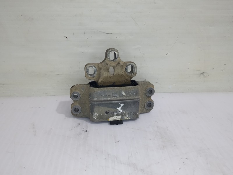 Recambio de soporte motor izquierdo para seat toledo (5p2) exclusive referencia OEM IAM 1K0199555  