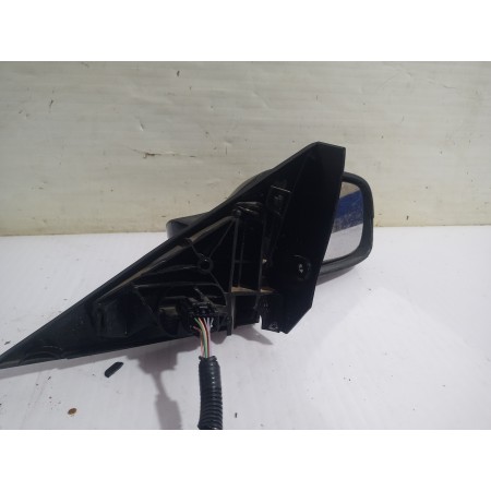 Recambio de retrovisor derecho para renault scenic ii grand confort dynamique referencia OEM IAM 7701068385  