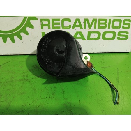 Recambio de claxon para peugeot 306 berlina 3/4/5 puertas (s2) 1.9 diesel referencia OEM IAM E200884  