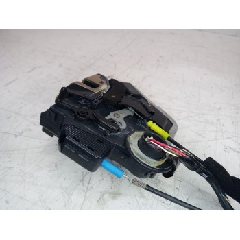 Recambio de cerradura puerta trasera izquierda para lexus rx 300(mcu35) luxury referencia OEM IAM 6906060070  