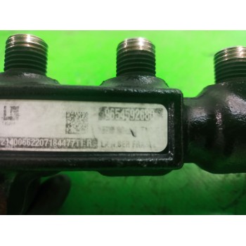 Recambio de rampa inyectora para citroën c4 berlina collection referencia OEM IAM 9654592680  