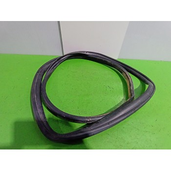 Recambio de goma contorno para toyota auris touring sports (e18) hybrid feel! edition referencia OEM IAM 6787102210  