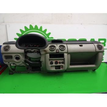 SALPICADERO 8200445770 