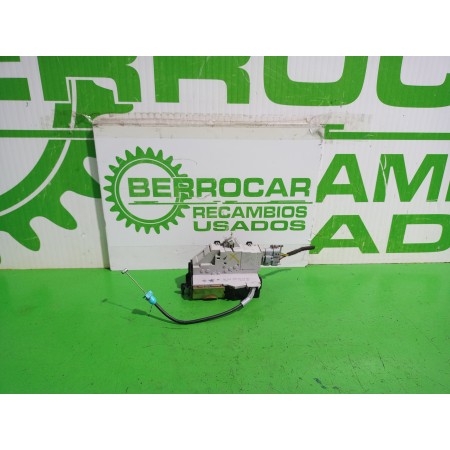 Recambio de cerradura puerta trasera derecha para citroën c4 berlina collection referencia OEM IAM 9138T6 / 9681337080M00  