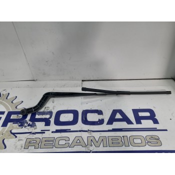 Recambio de brazo limpia delantero izquierdo para land rover range rover sport 3.6 td v8 referencia OEM IAM 6H3217526BA  