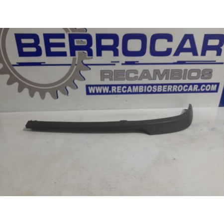 Recambio de moldura delantera derecha para opel vectra c berlina 1.9 cdti referencia OEM IAM 13182894R  