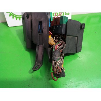 Recambio de caja reles / fusibles para renault kangoo (f/kc0) authentique referencia OEM IAM 243512602R  