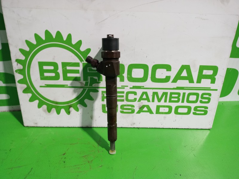 Recambio de inyector para opel insignia berlina 2.0 cdti cat referencia OEM IAM 0445110327  