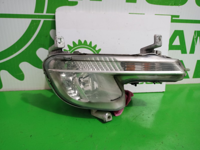 Recambio de faro antiniebla derecho para peugeot 508 active referencia OEM IAM 9670476180  