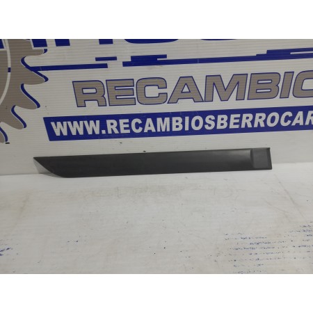 Recambio de moldura para ford focus berlina (cak) 1.6 16v cat referencia OEM IAM 98AB-F25532  