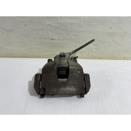 Recambio de pinza de freno delantera izquierda para renault scenic ii grand confort dynamique referencia OEM IAM 7701065278  