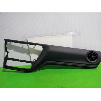 Recambio de moldura para toyota auris touring sports (e18) hybrid feel! edition referencia OEM IAM 5540302270 / 5540302230  
